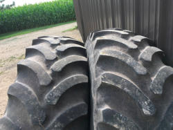Tires (4)